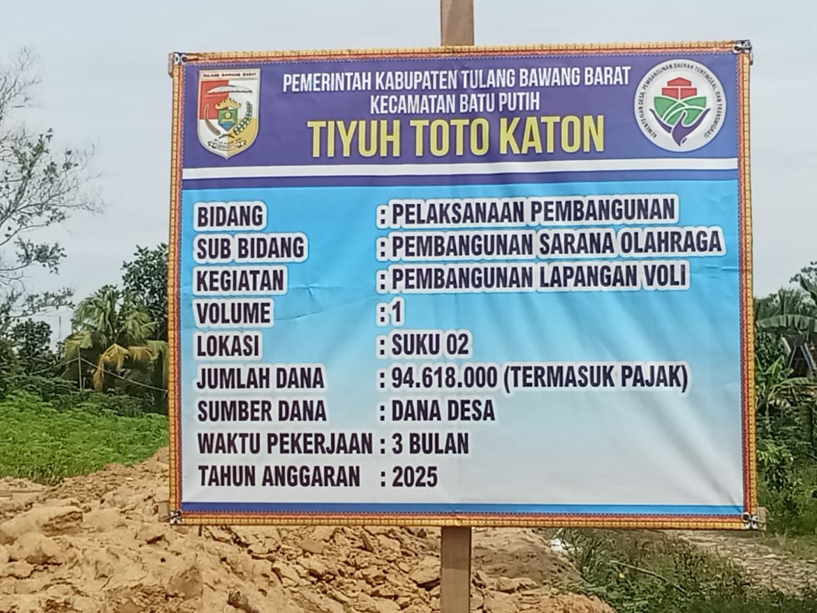 Pembangunan Lapangan Voli di Tiyuh Toto Katon Dimulai, Sasar Peningkatan Sarana Olahraga Warga