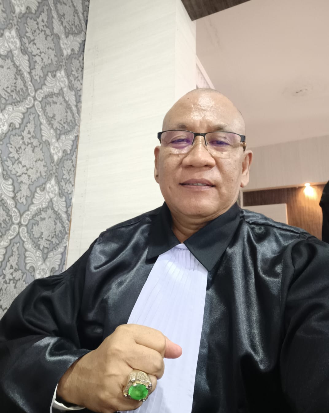 FERRY SAPUTRA, S.H.  Advokat – Pejuang Keadilan  Ketua DPD LBH Suara Panrita Keadilan Provinsi Lampung