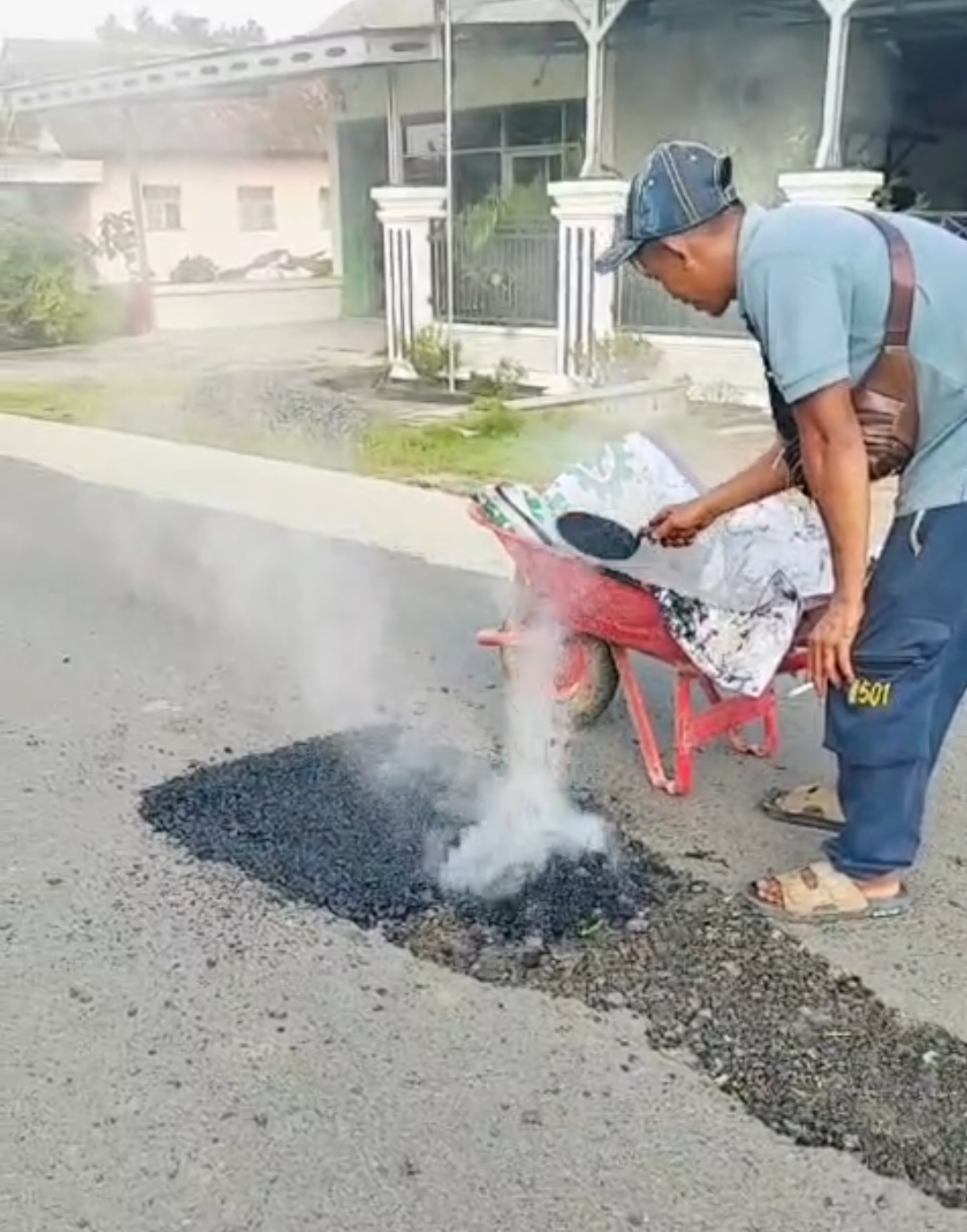 PUPR Tulang Bawang Bungkam, Proyek Rp9,8 Miliar Diduga Gagal Mutu